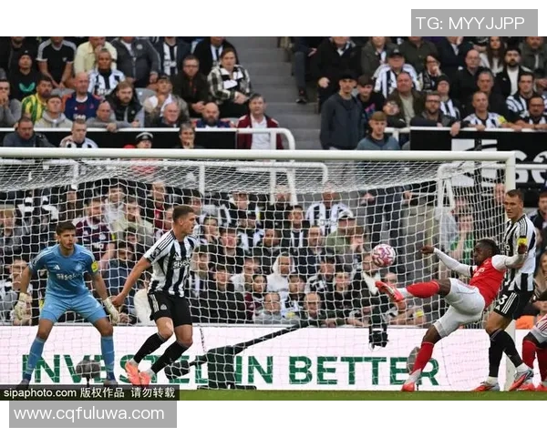 梦幻足球明星在关键时刻失误射门无果引发球迷热议